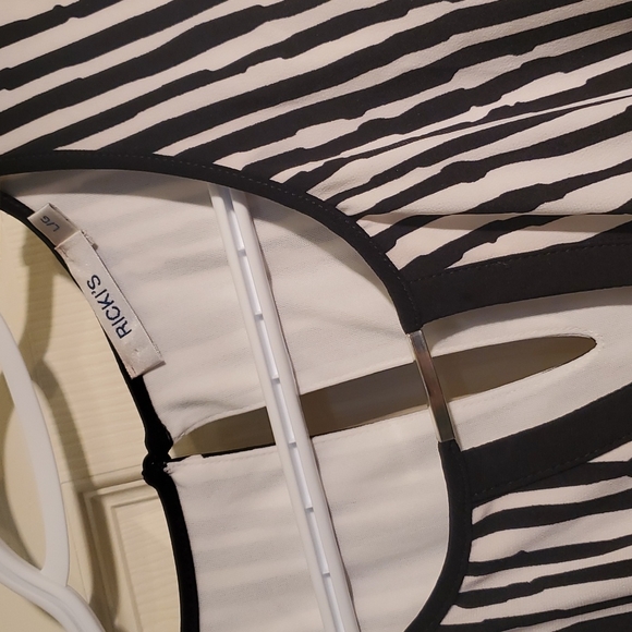 Ricki's Mid Length Dress - Picture 2 of 5